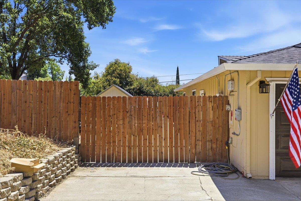 3210 Bentley Drive