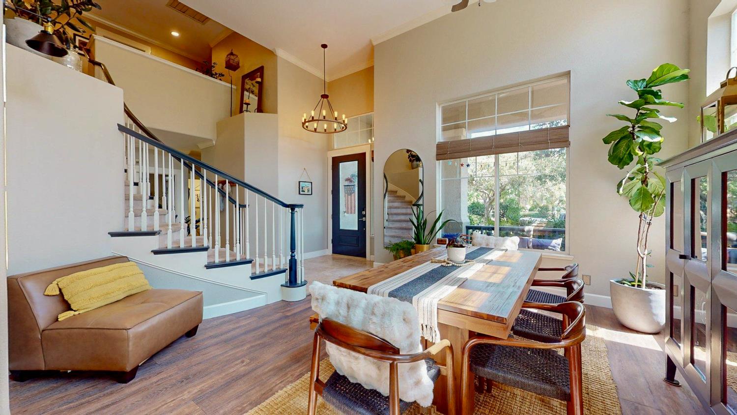 3927 Moraga Drive