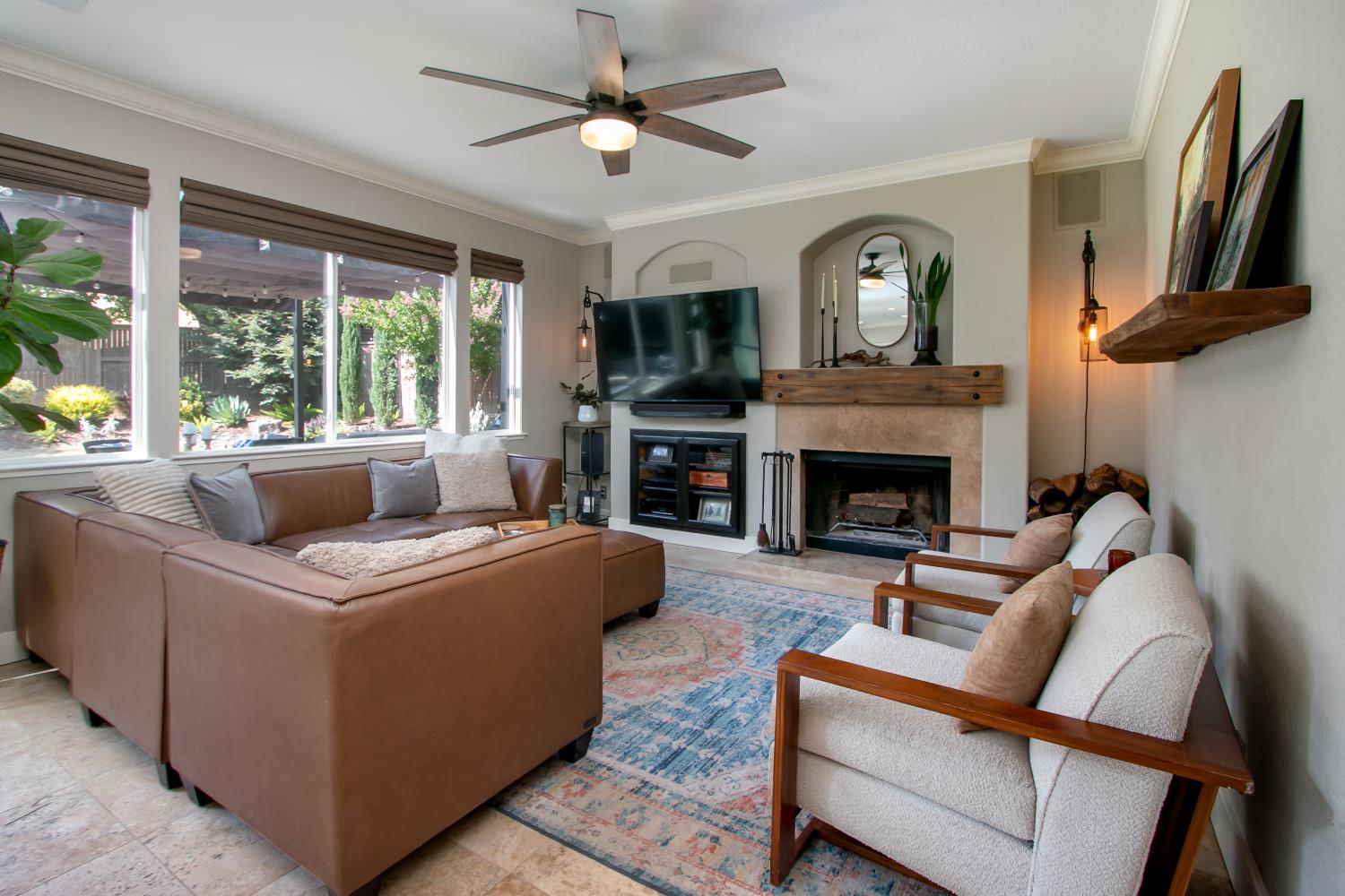 3927 Moraga Drive