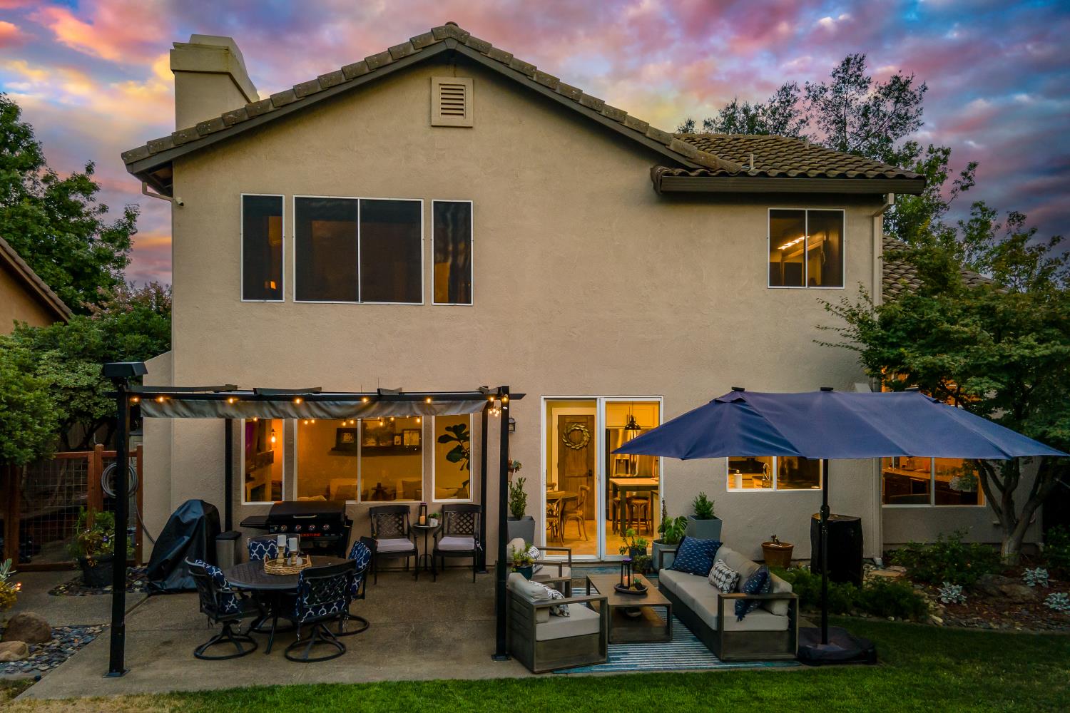 3927 Moraga Drive