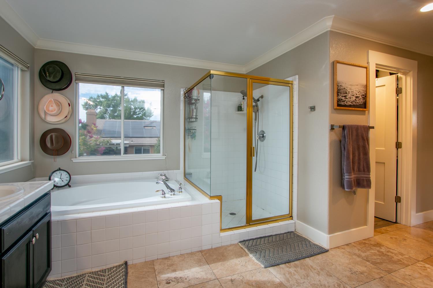3927 Moraga Drive