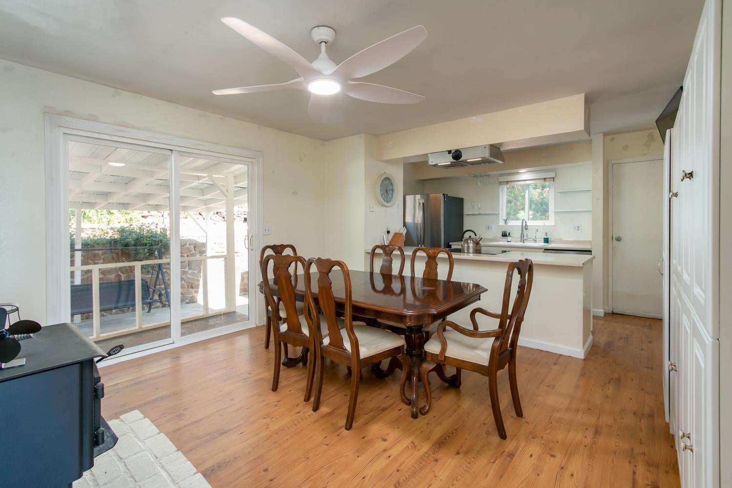 2345 Ponderosa Road