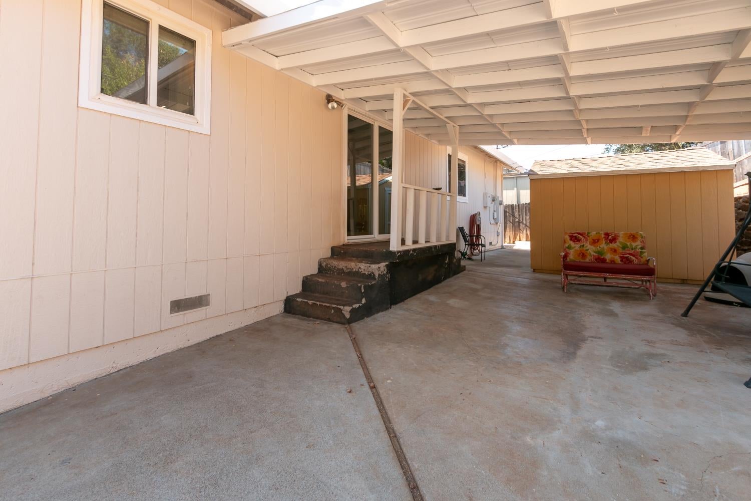 2345 Ponderosa Road