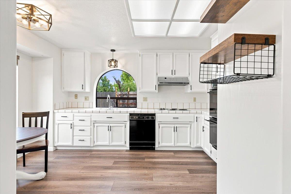 2117 Carrillo Court