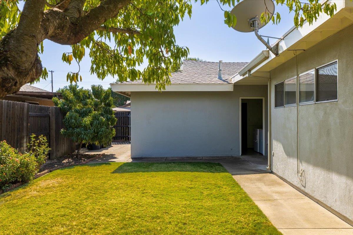 10807 Berwick Way