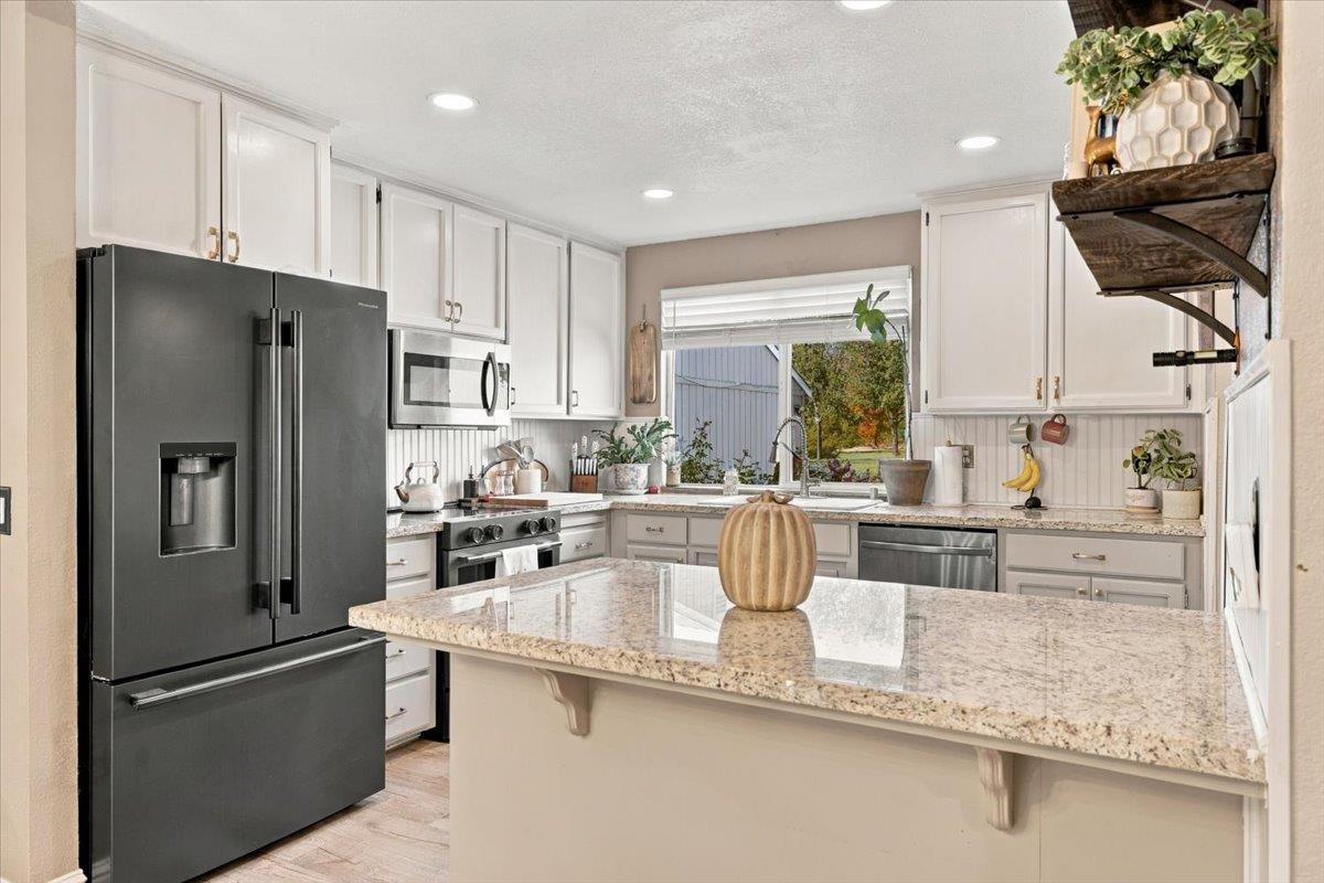 3334 Village Court