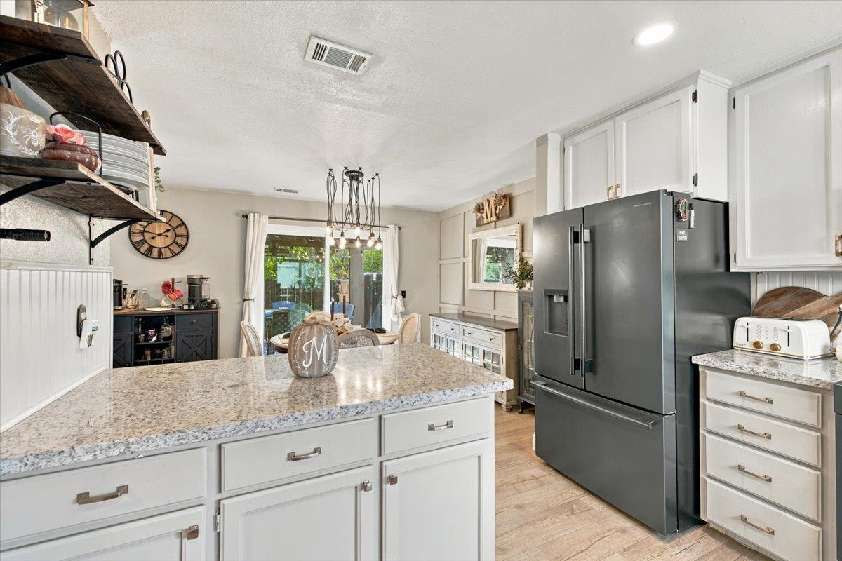 3334 Village Court