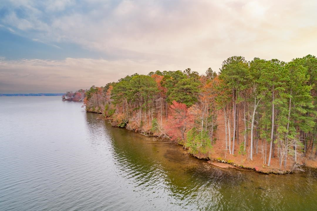 Lot 8 Serenity Point