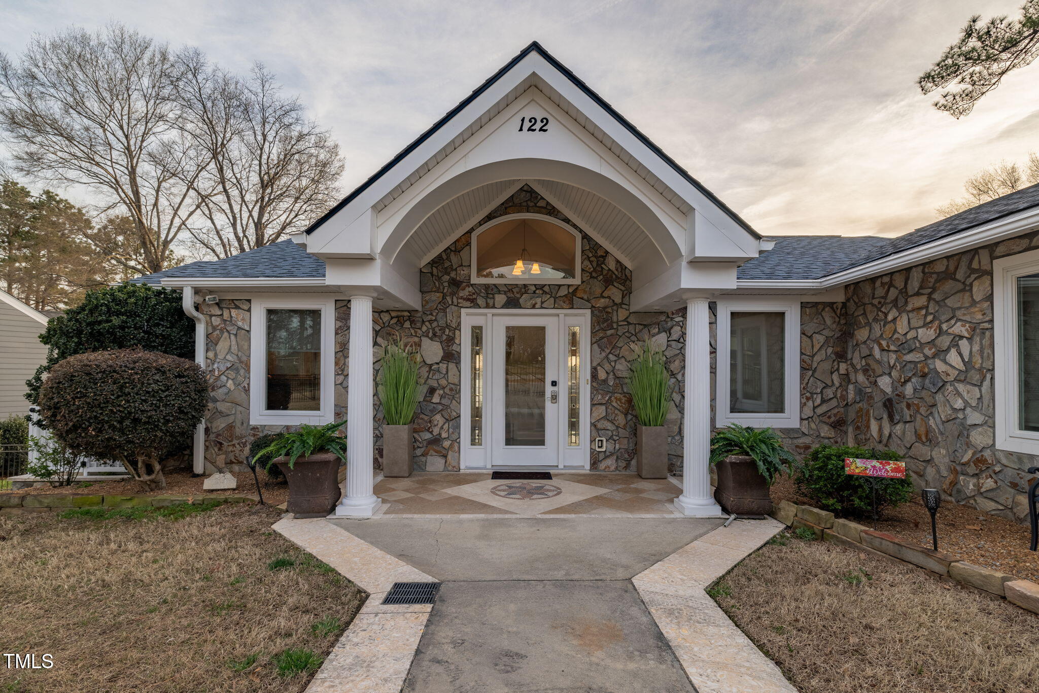 122 Aviator Lane