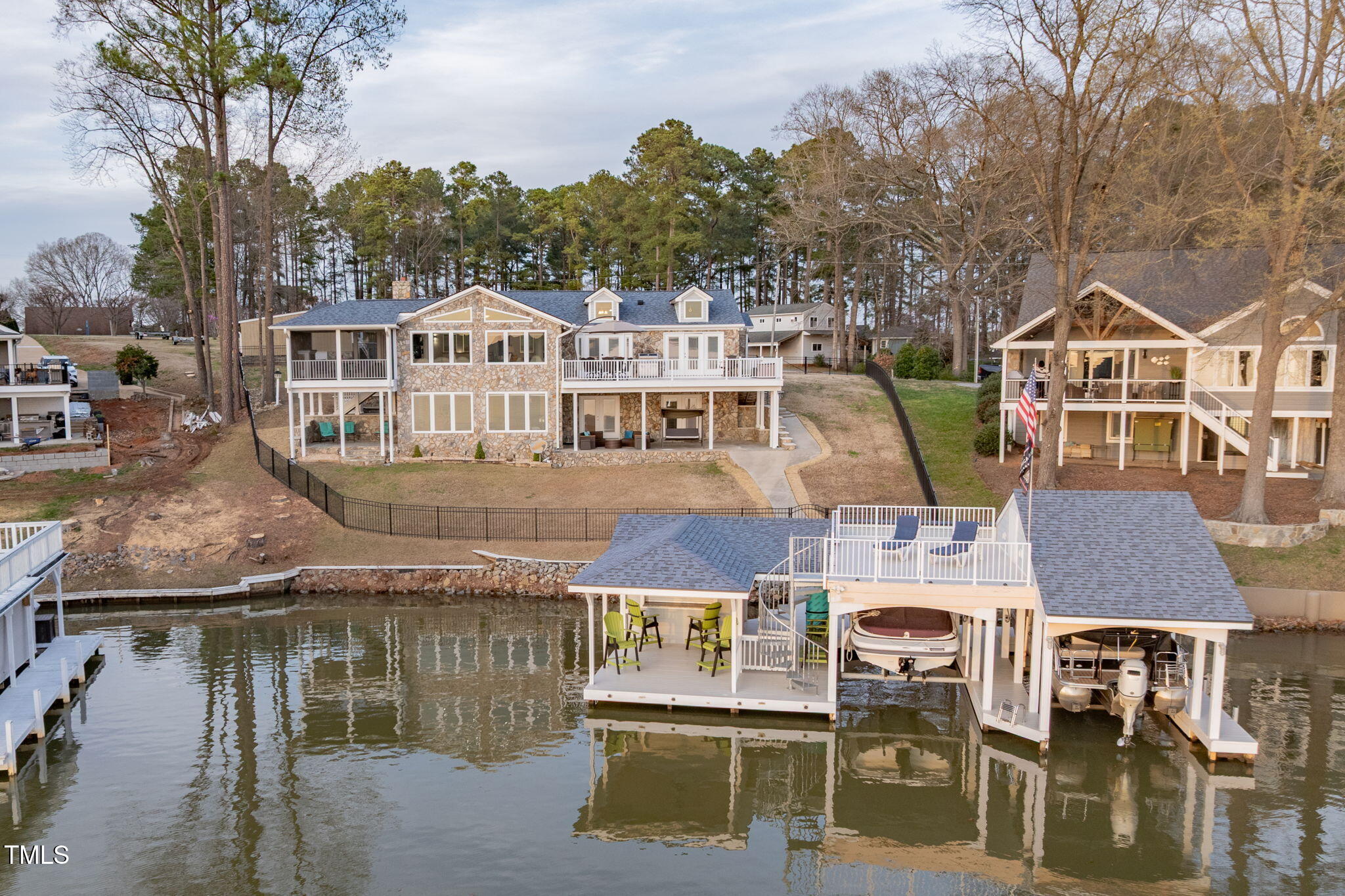 122 Aviator Lane