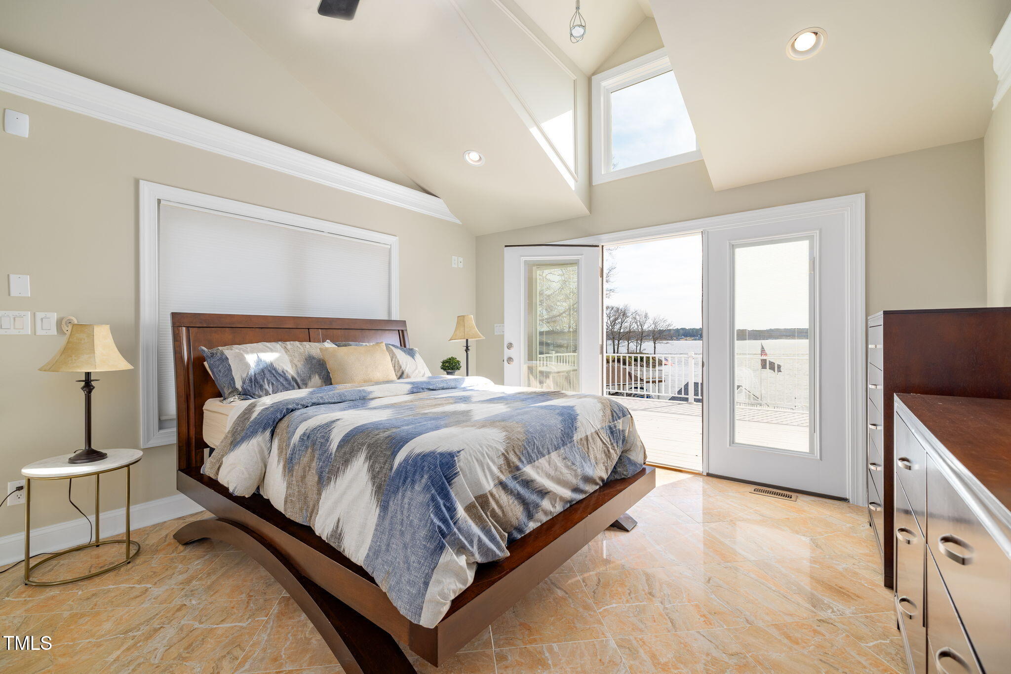 122 Aviator Lane