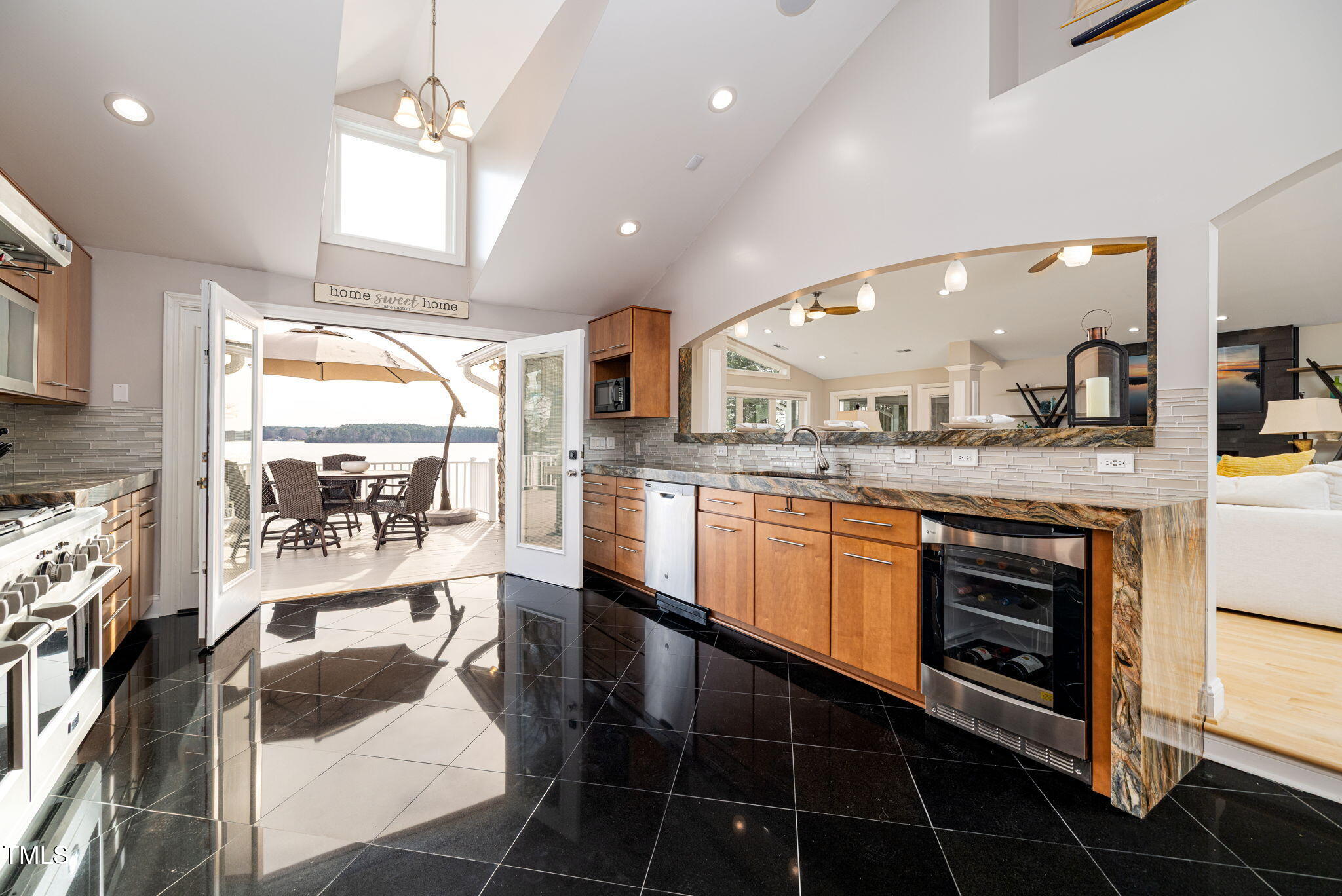 122 Aviator Lane