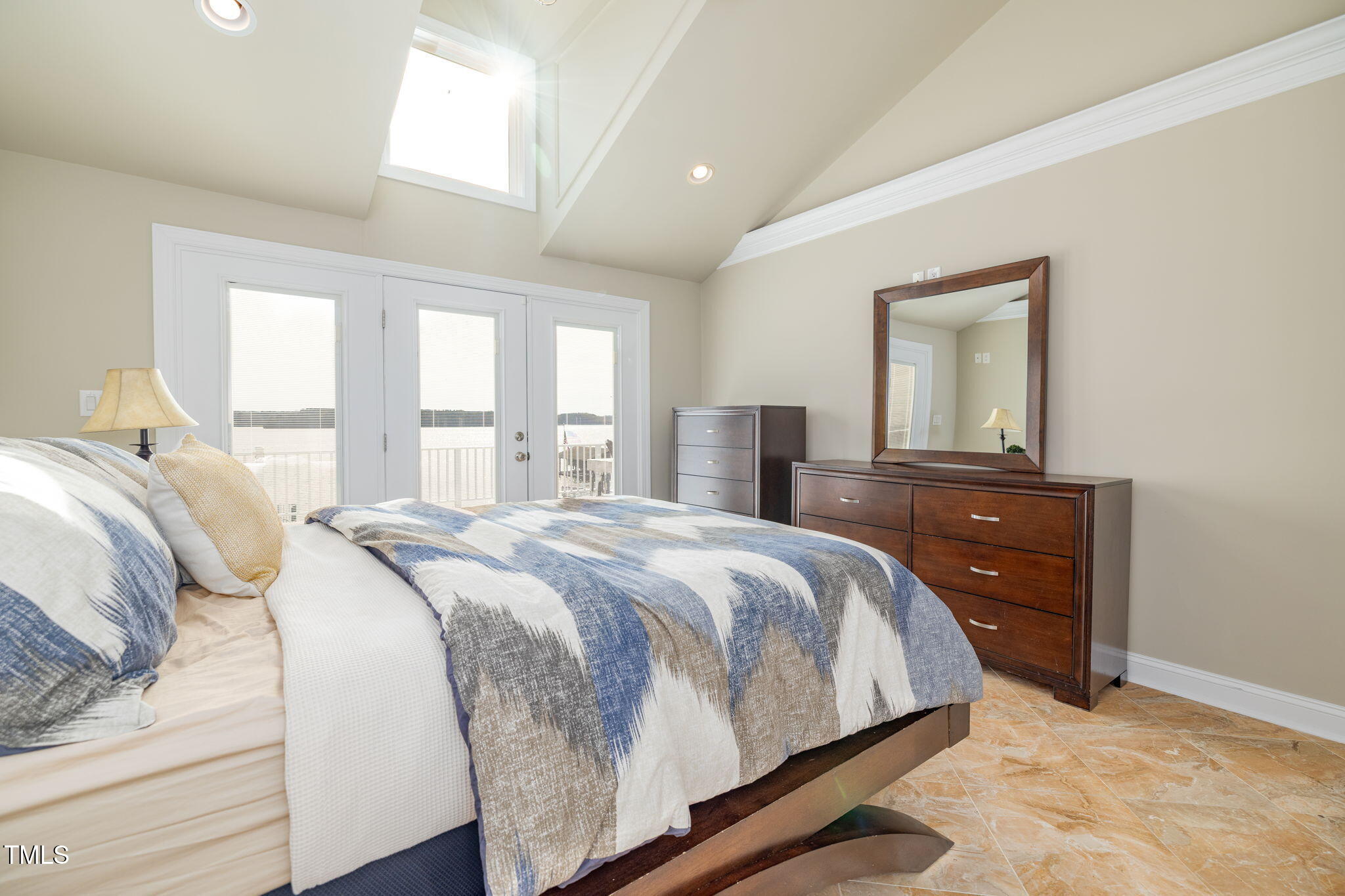 122 Aviator Lane