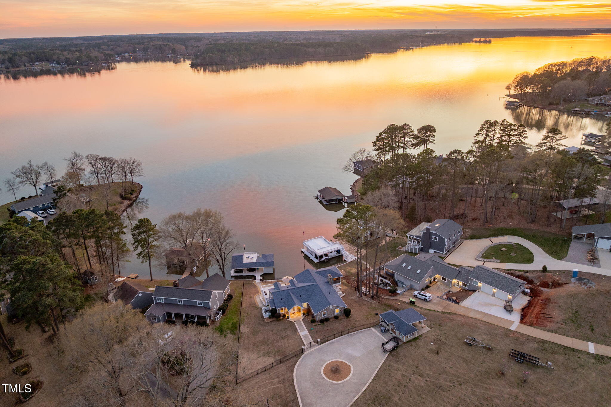 122 Aviator Lane