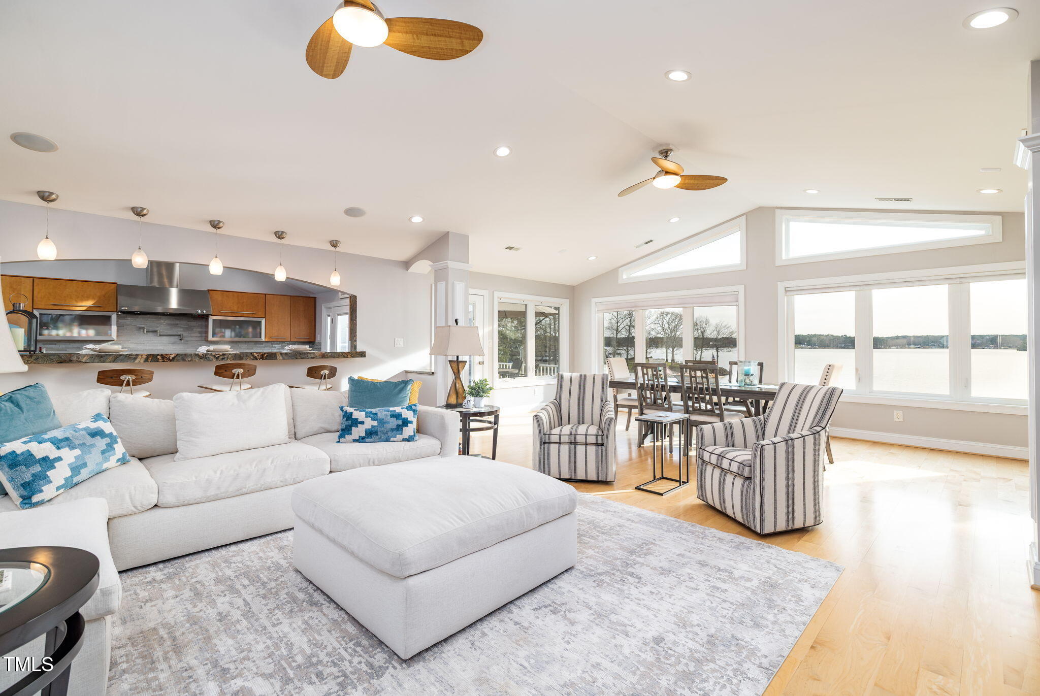 122 Aviator Lane