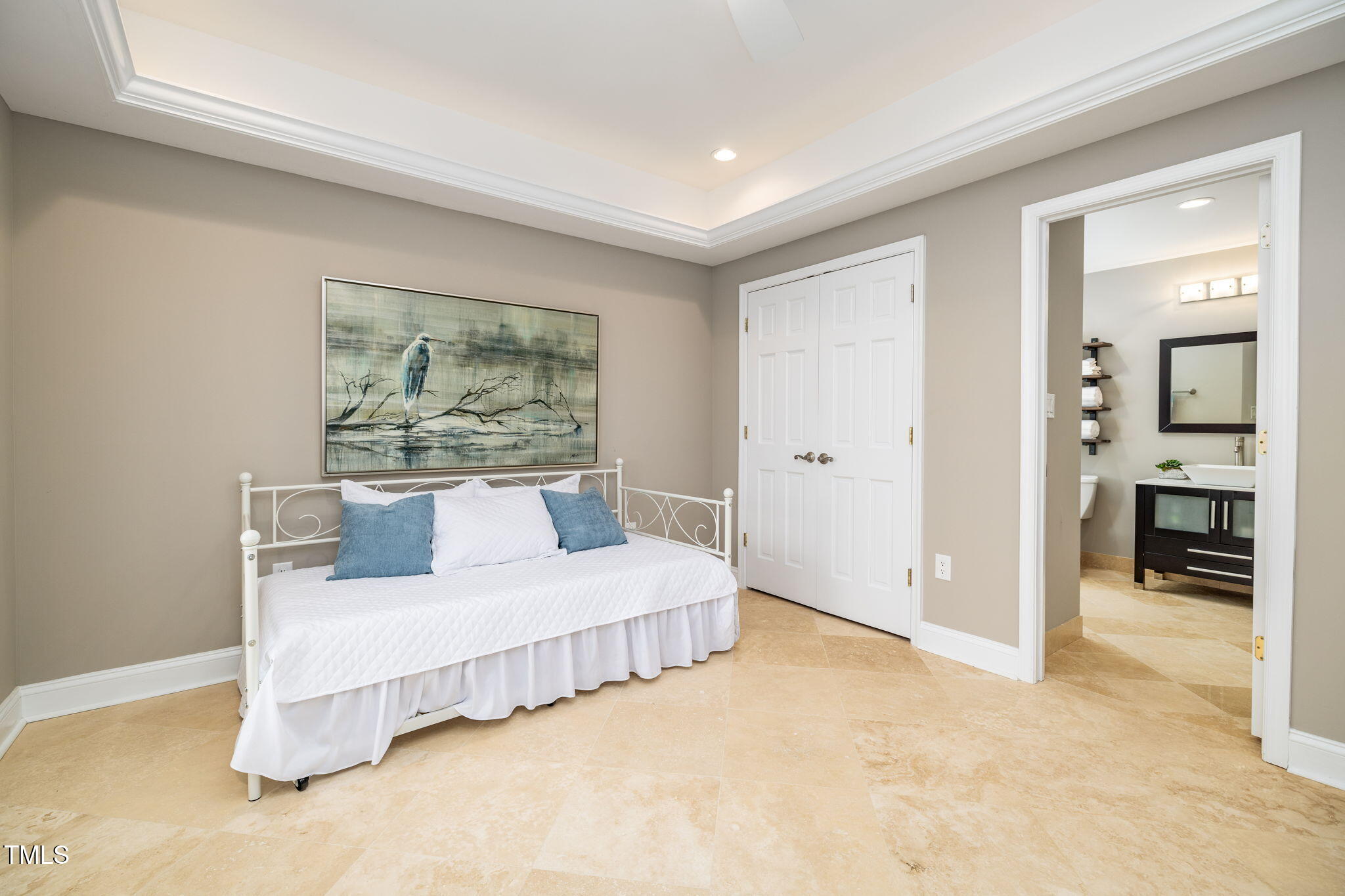 122 Aviator Lane
