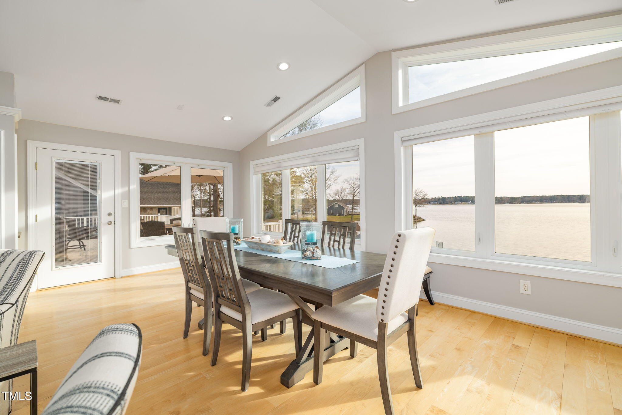 122 Aviator Lane