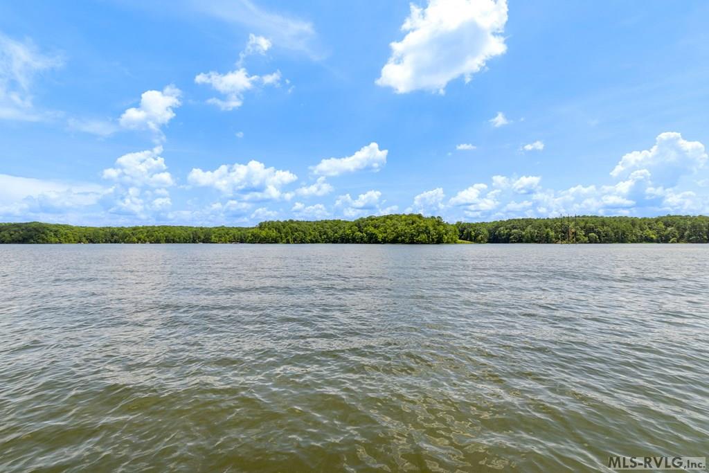 150 E Cove Drive