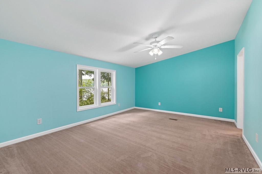 150 E Cove Drive