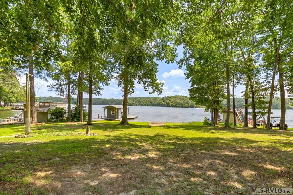 150 E Cove Drive