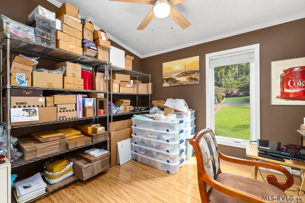 260 W Wood Duck Dr