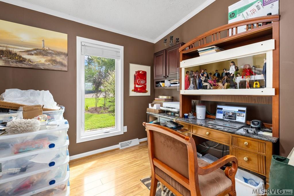 260 W Wood Duck Dr
