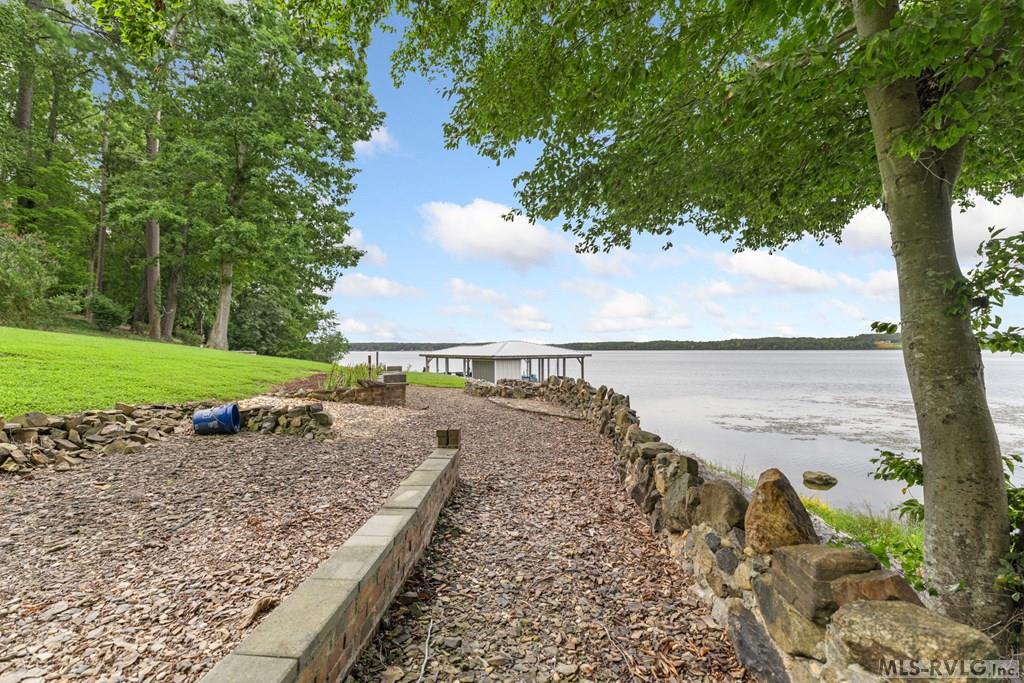 260 W Wood Duck Dr