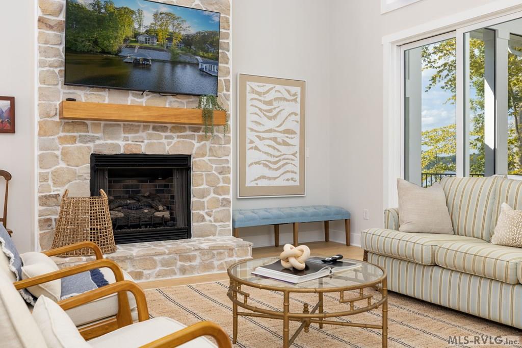 130 Mountain Rock Trail