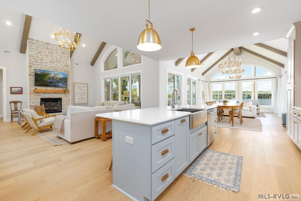 130 Mountain Rock Trail