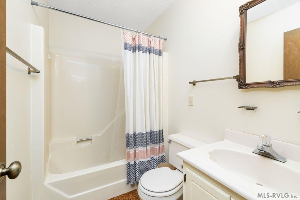 161 Woodland Shores Rd