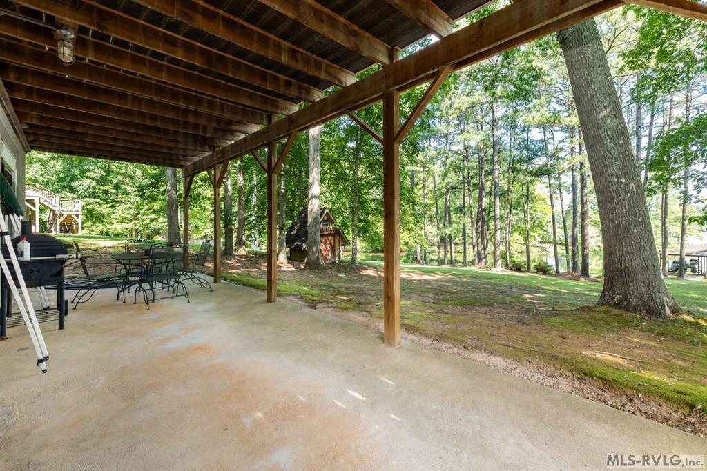 161 Woodland Shores Rd