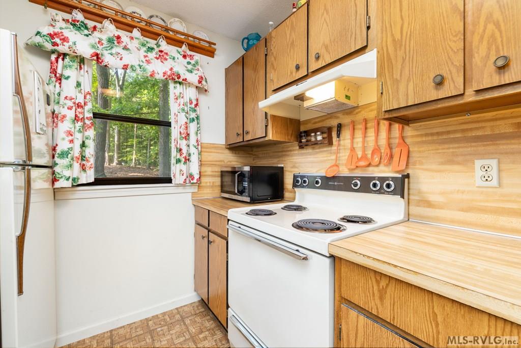 161 Woodland Shores Rd