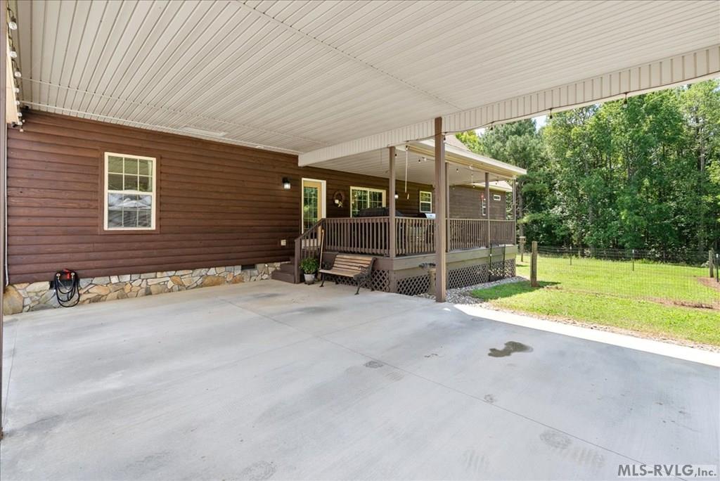 306 Canoe Creek Rd