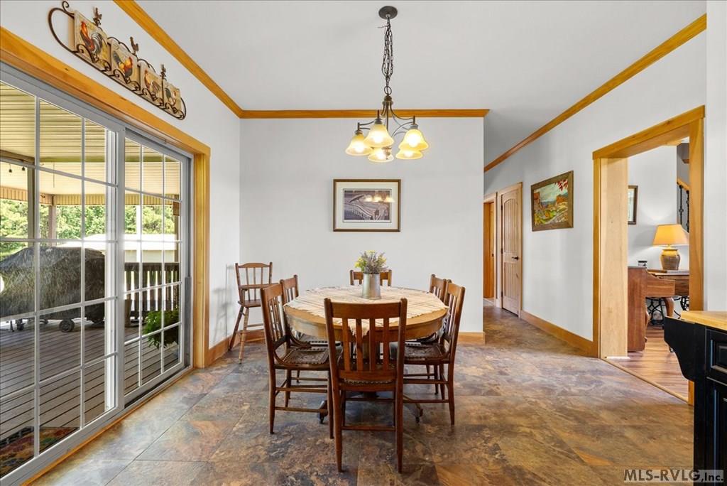 306 Canoe Creek Rd