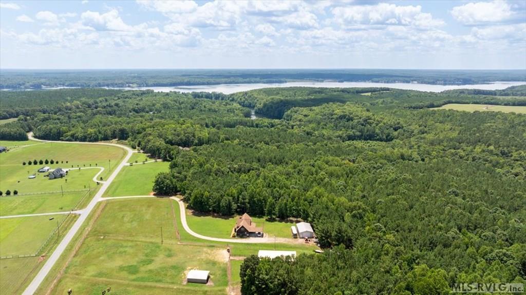 306 Canoe Creek Rd