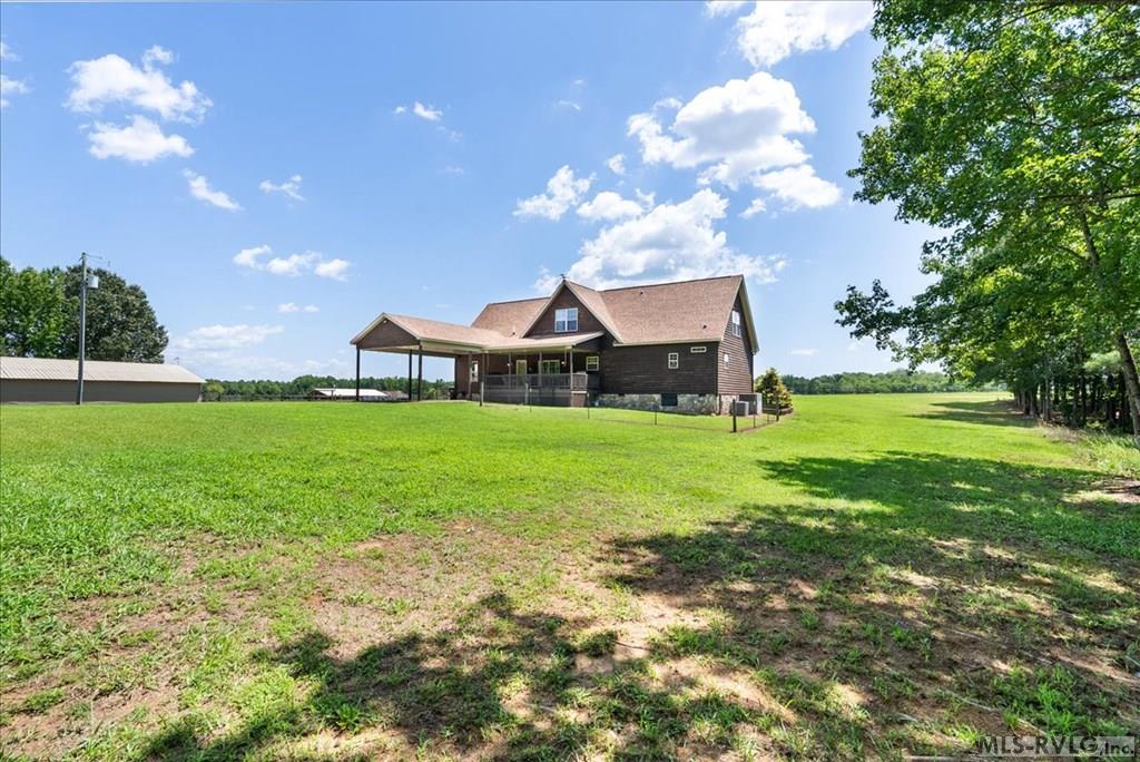 306 Canoe Creek Rd