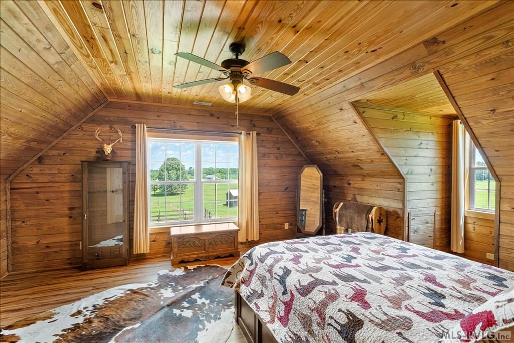 306 Canoe Creek Rd