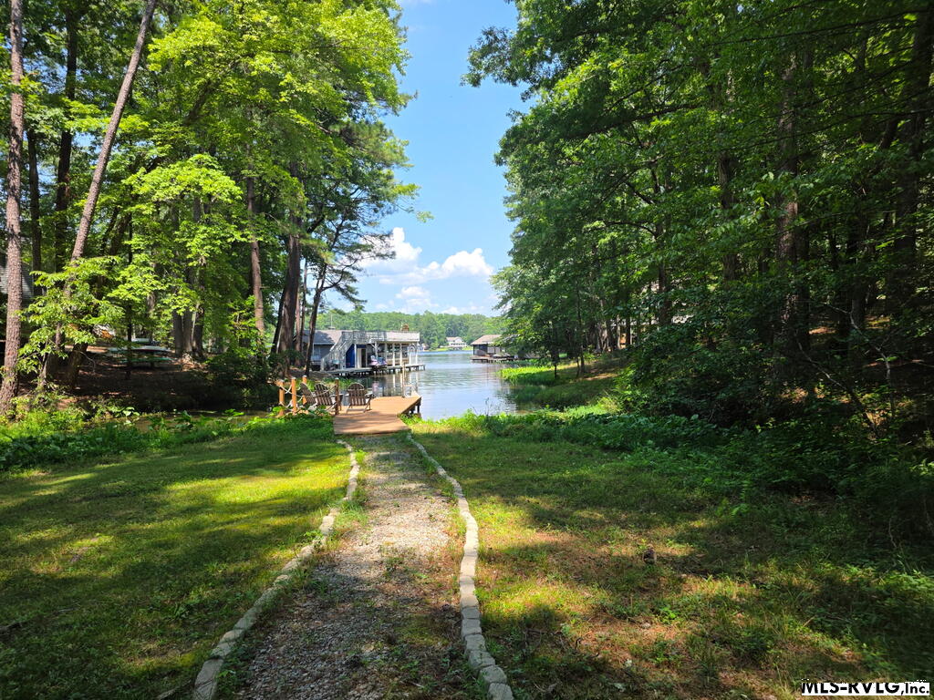 186 Lyons Creek Rd