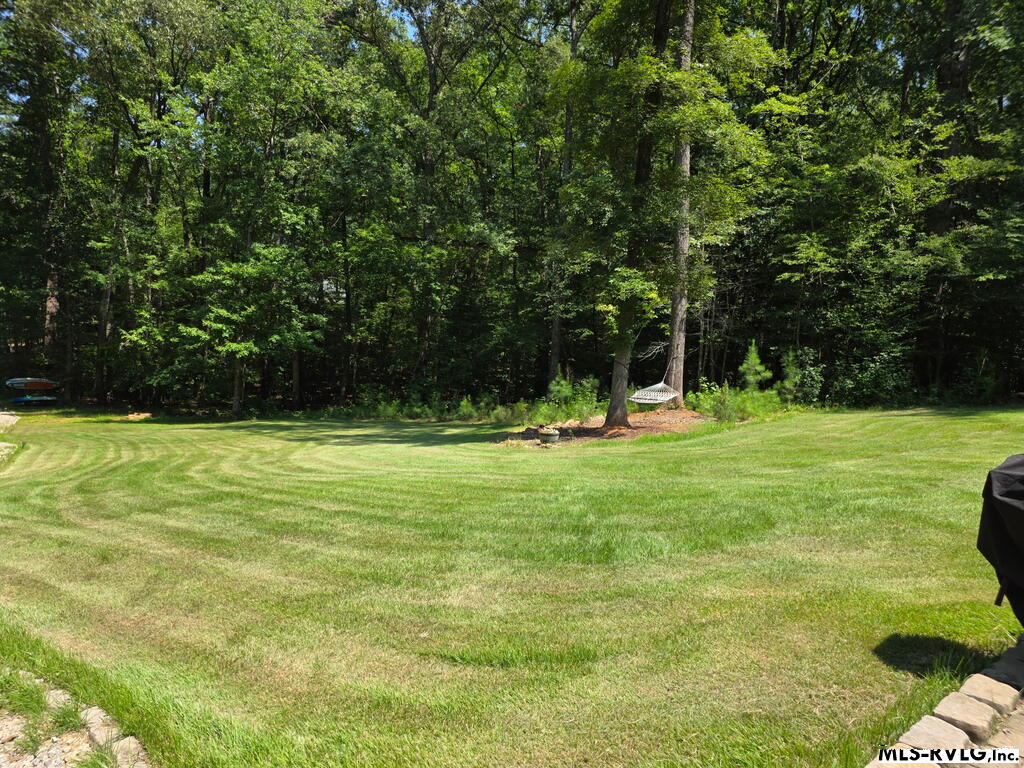 186 Lyons Creek Rd