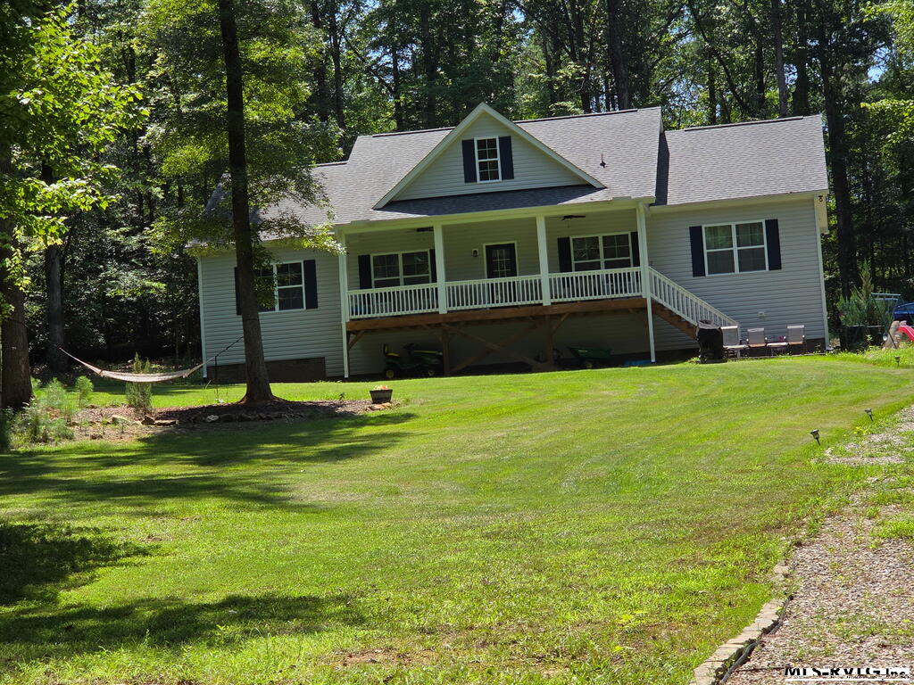 186 Lyons Creek Rd