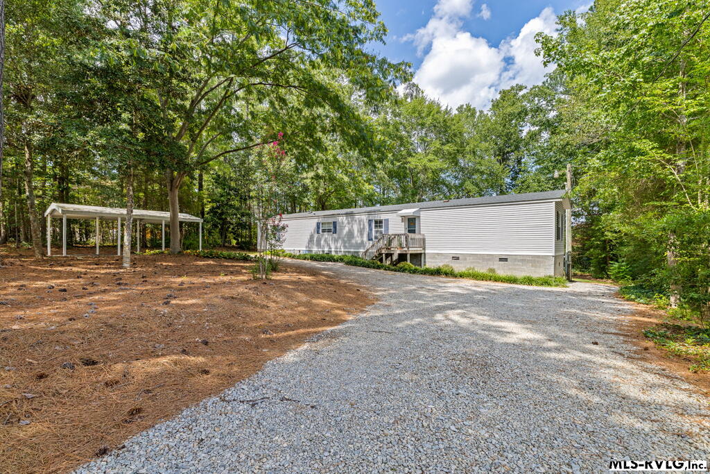 675 Hawthorne Dr
