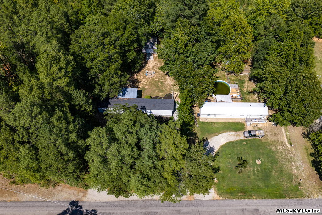 675 Hawthorne Dr