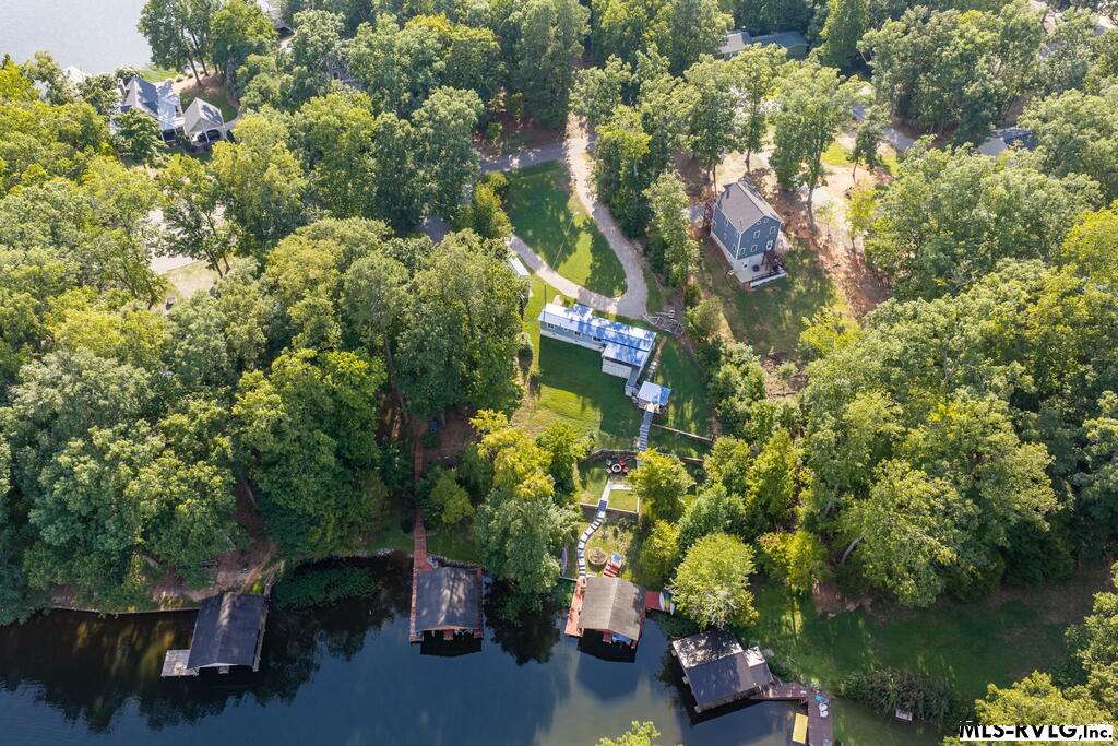 179 Redwood Dr