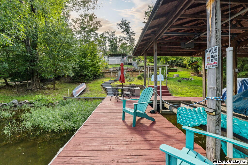 179 Redwood Dr