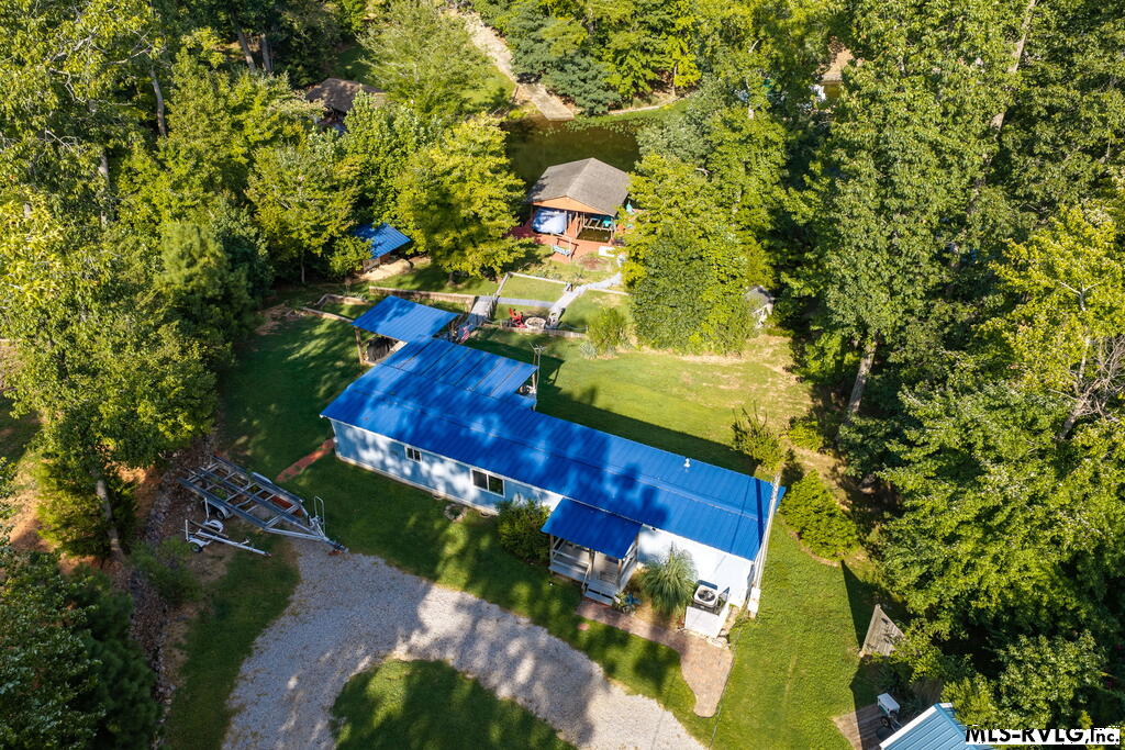 179 Redwood Dr
