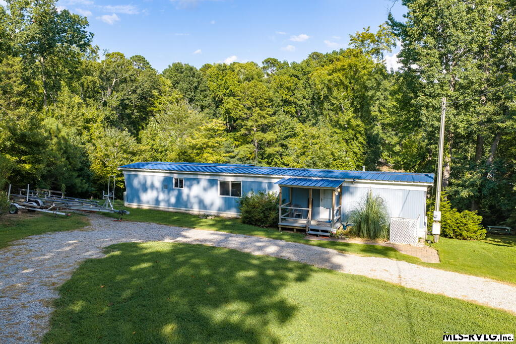 179 Redwood Dr