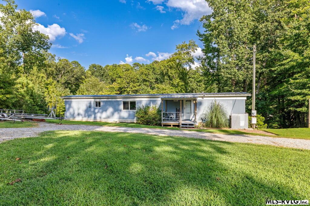 179 Redwood Dr