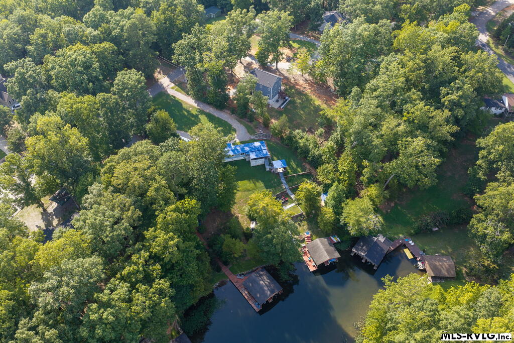 179 Redwood Dr