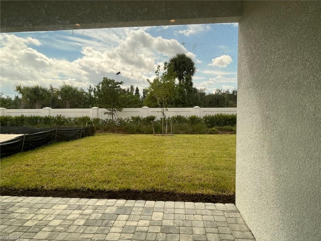 9228 Cayman DR