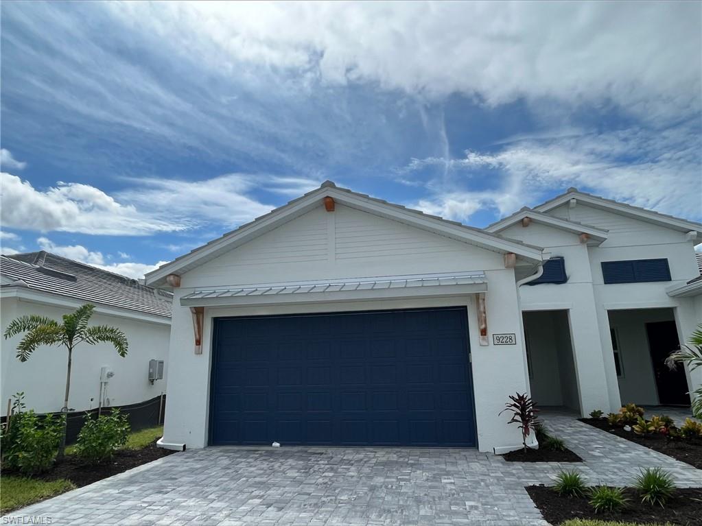 9228 Cayman DR